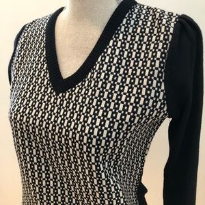 Banana Republic Black and White V-Neck Sweater
